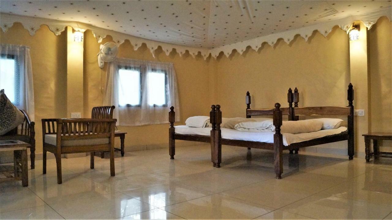 Вилла Prakriti Farms Rupnagar  Экстерьер фото
