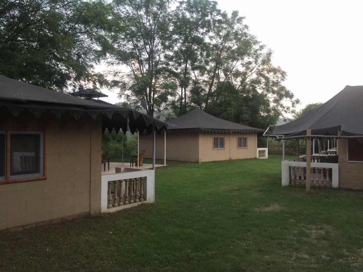 Вилла Prakriti Farms Rupnagar  Экстерьер фото